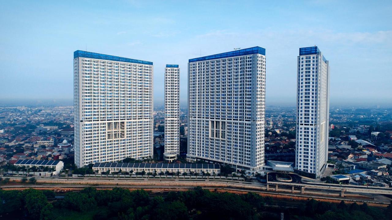 Harris Suites Puri Mansion Джакарта Экстерьер фото