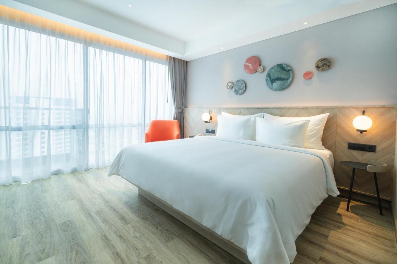 Harris Suites Puri Mansion Джакарта Экстерьер фото